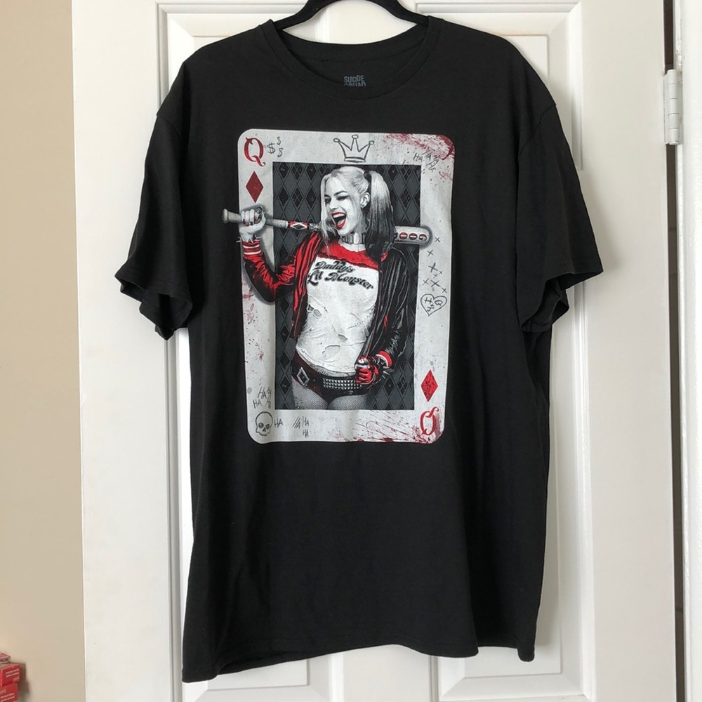 Black loot Crate Harley Quinn T-shirt